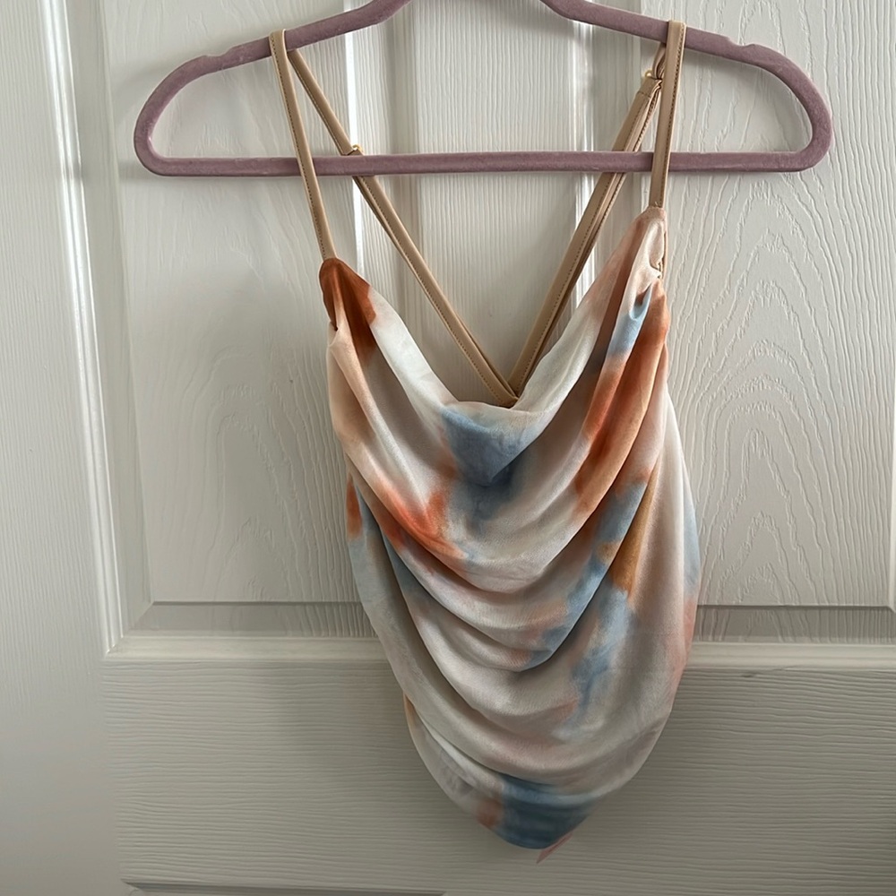 New with tag asymmetrical top - Picture 2 of 10
